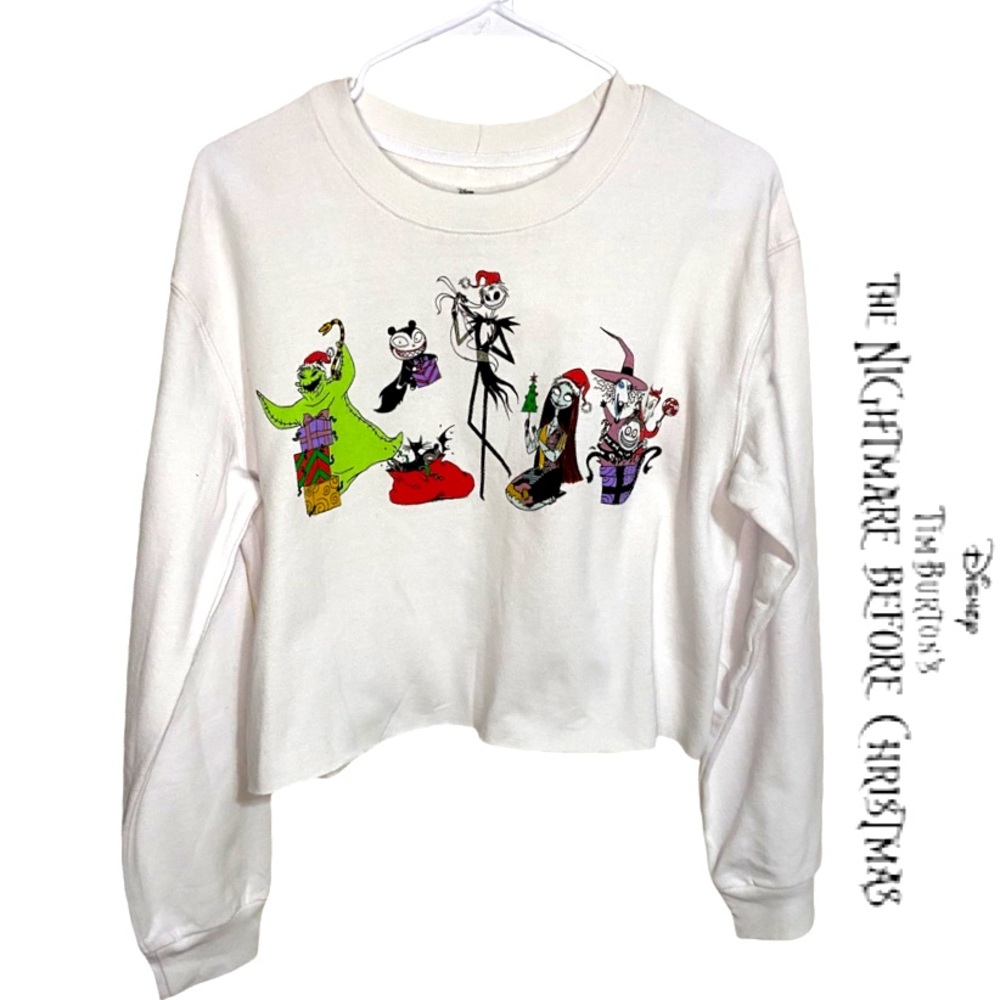 DISNEY’S The Nightmare Before Christmas Cropped Christmas Sweatshirt Sz Large - Picture 1 of 4